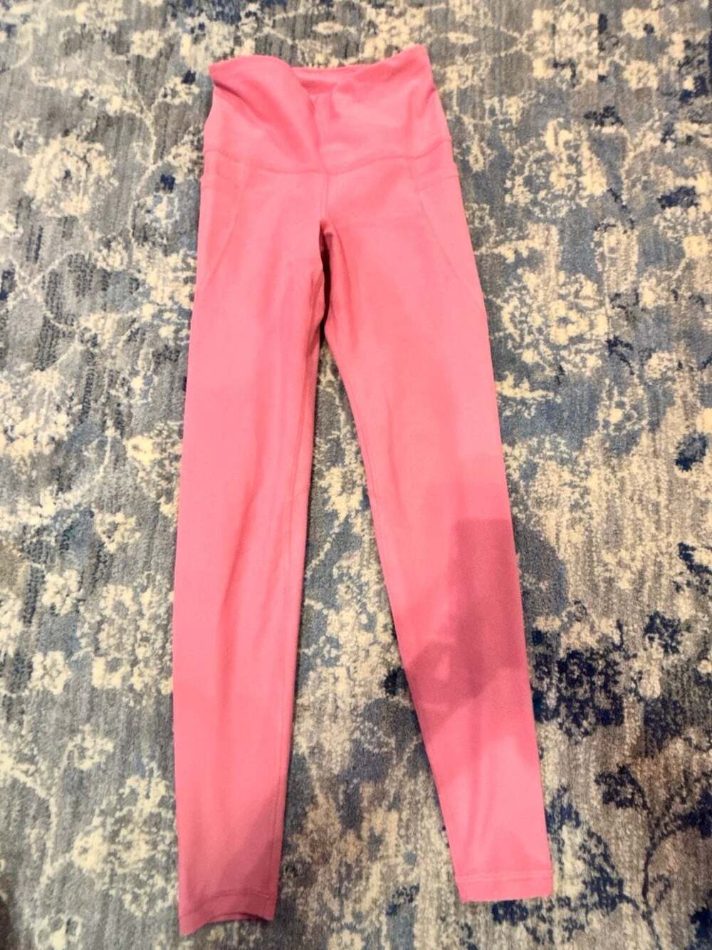 Old Navy Powersoft Leggings Size XS Pink